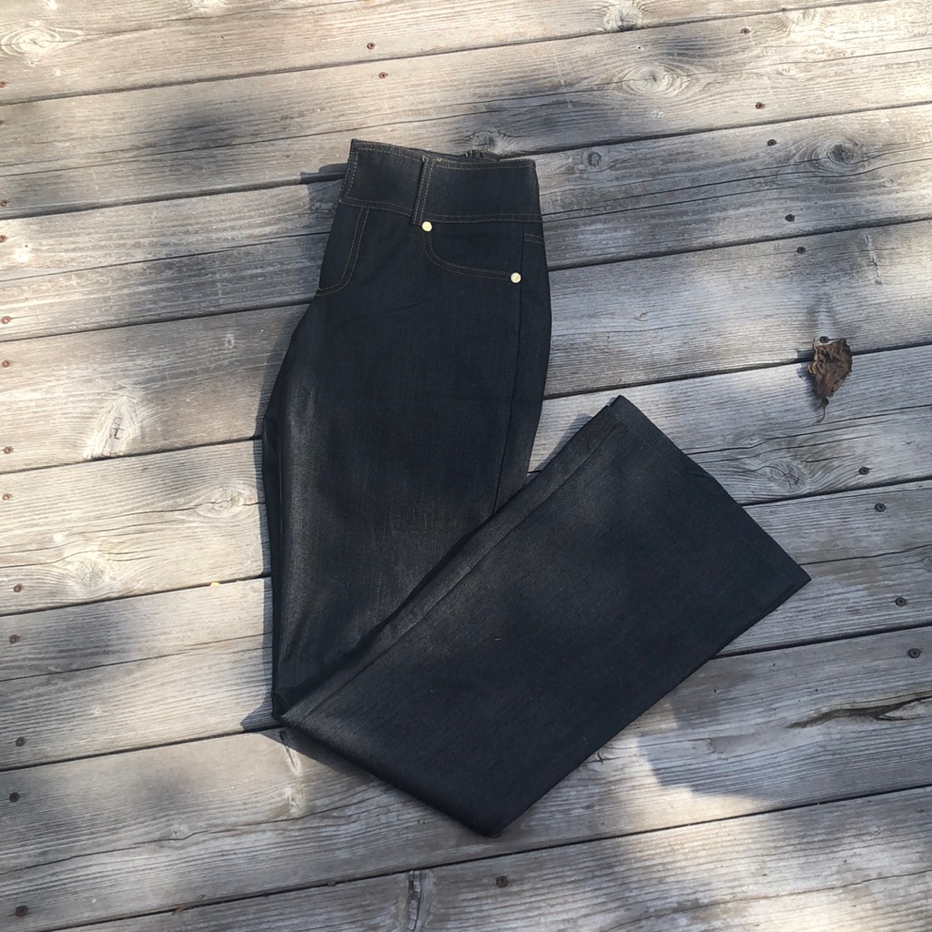 Cache Jean